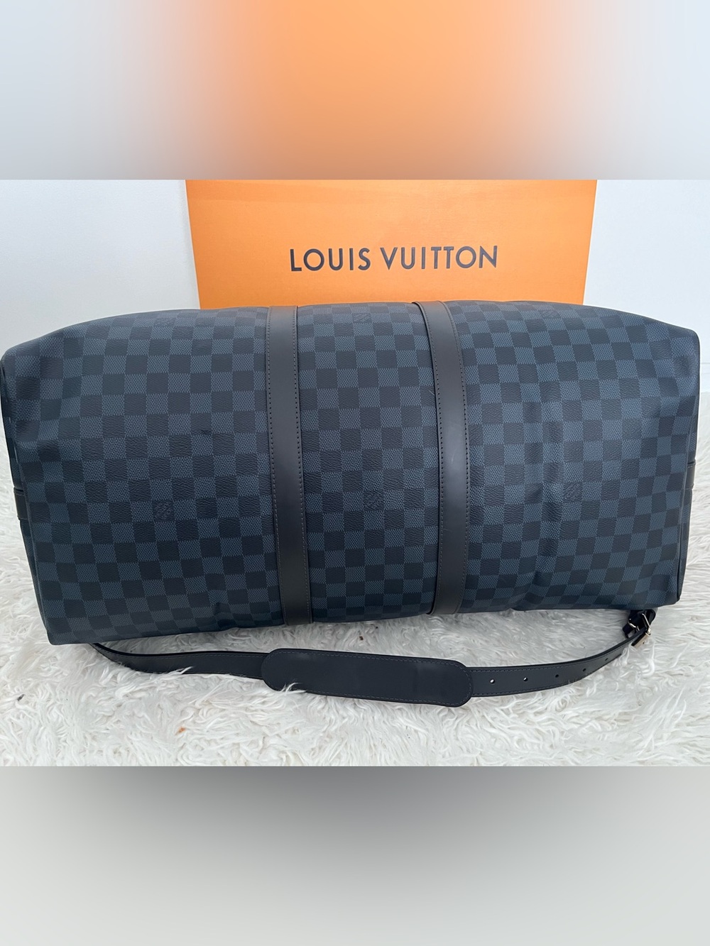Louis Vuitton Keepall 55 - Picture 6 of 15
